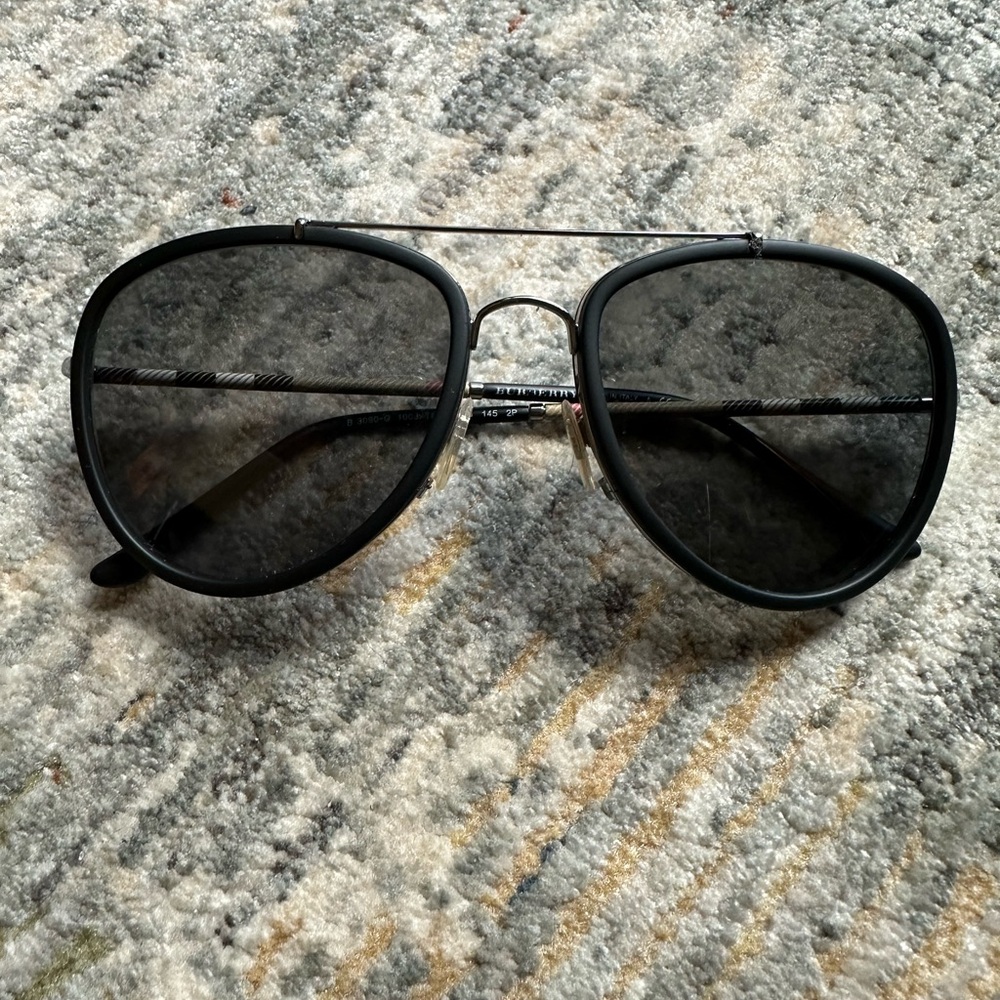 Burberry women’s pilot sunglasses